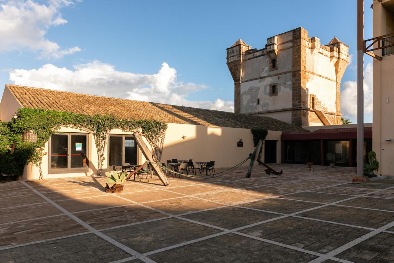 La Tonnara Di Bonagia Resort Valderice Kültér fotó